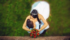 結婚祝いの食べ物お返しはいつがベスト？タイミングを解説！